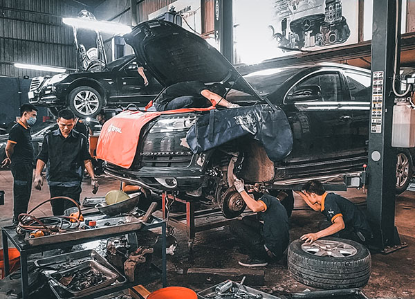 Sửa chữa xe Audi - hư hỏng phần hộp số