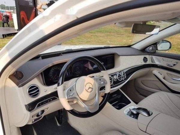 Bảo dưỡng Mercedes S450 - Nội thất của Mercedes cực đẹp