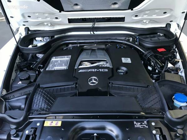 Bảo dưỡng Mercedes G63 AMG - Động cơ cực kỳ mạnh mẽ